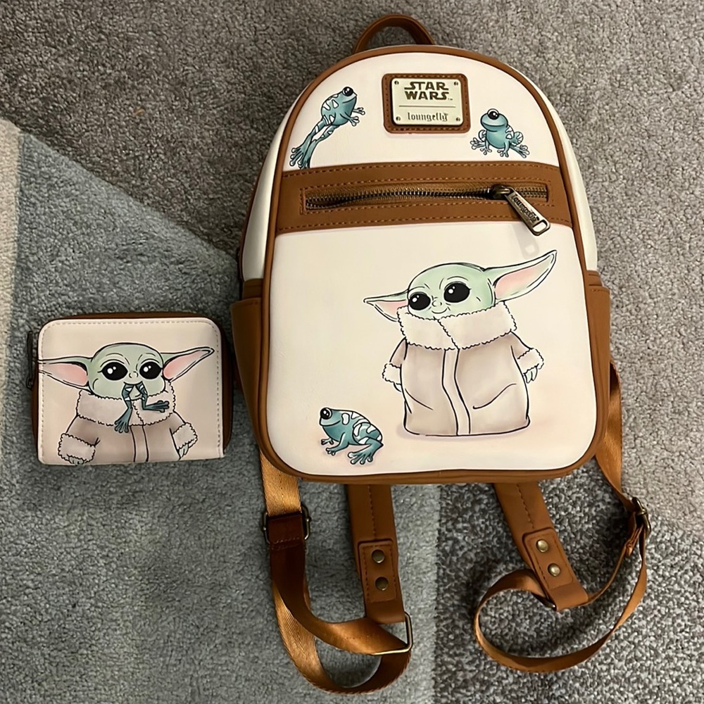 Loungefly x Star Wars Grogu Baby Yoda frogs backpack and wallet